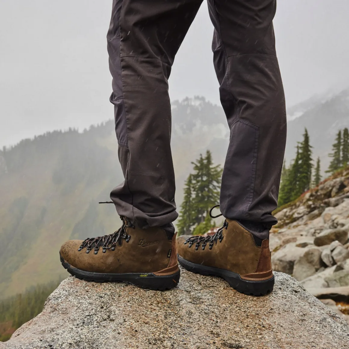Hot Danner Mountain 600 EVO TopsoilBrown/Black