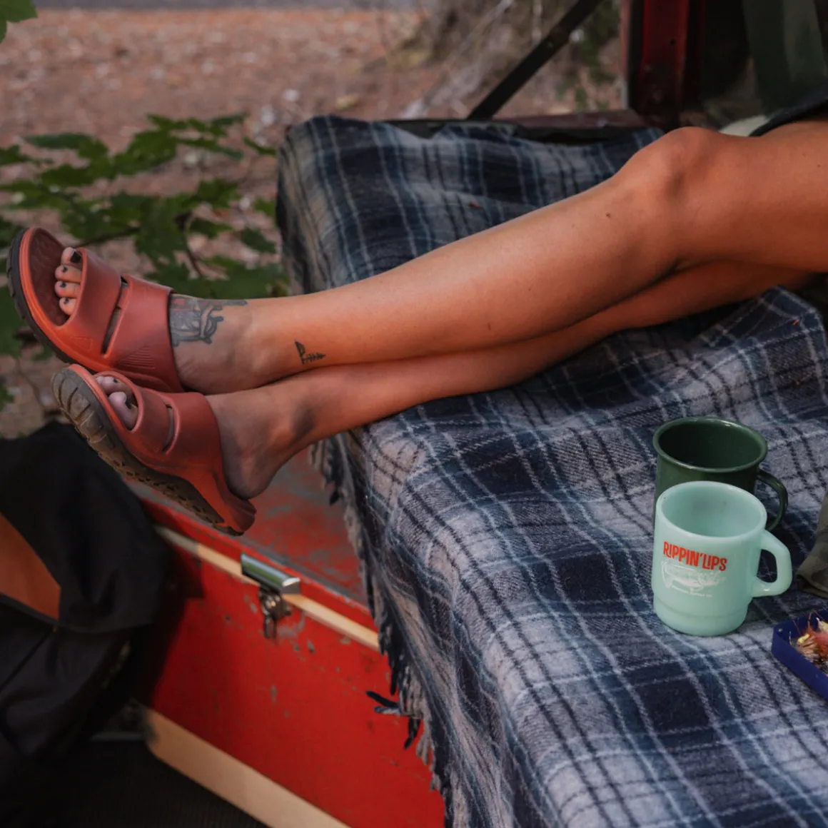 Online Danner Shelter Cove Potter'sClay