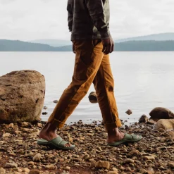 Store Danner Shelter Cove Forest